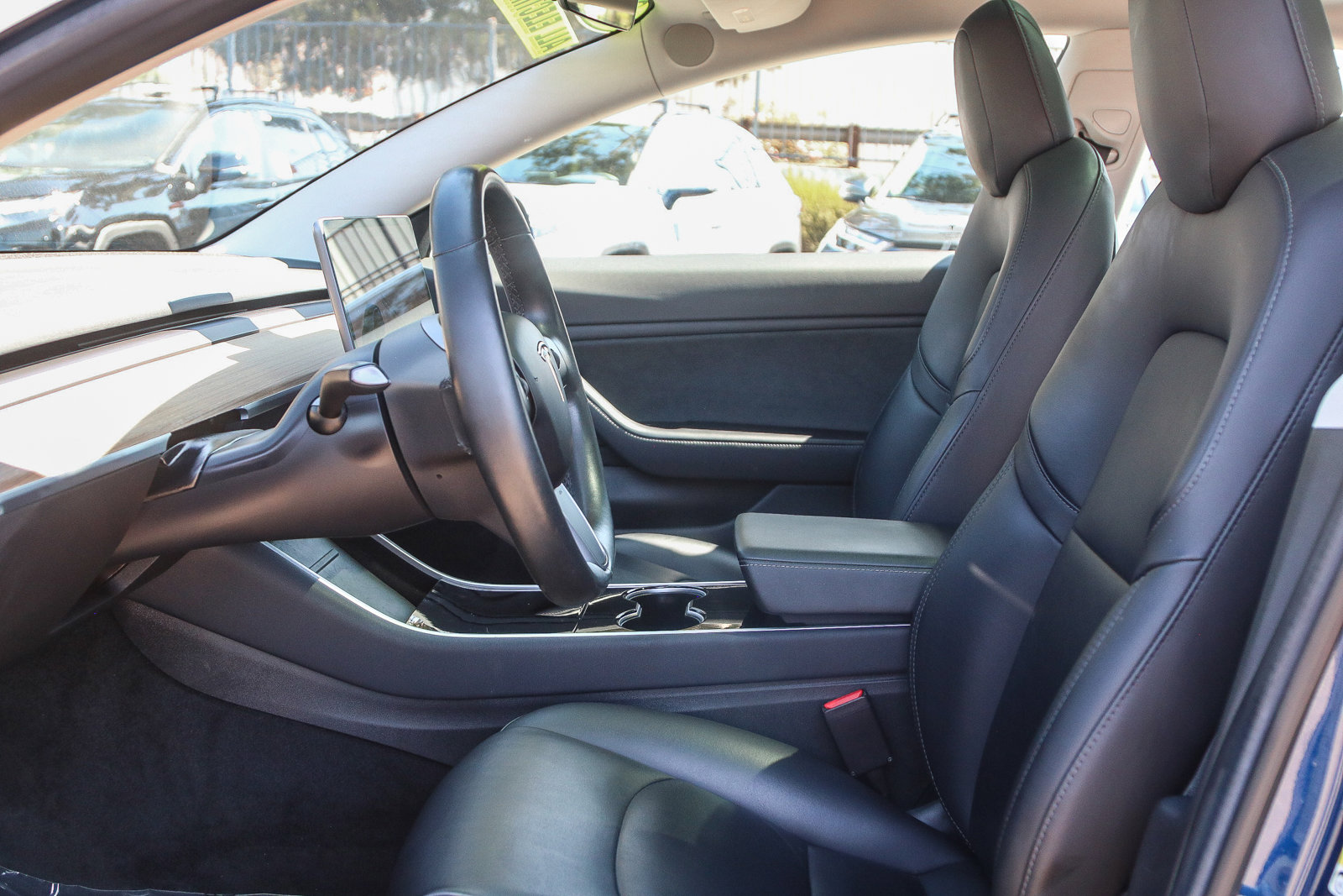 2018 Tesla Model 3 Long Range photo 17
