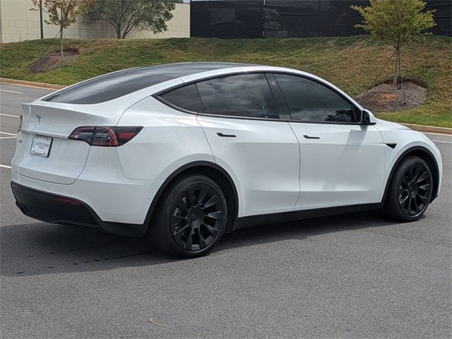 2021 Tesla Model Y photo 4