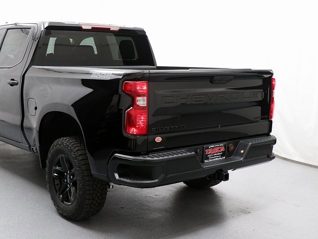 2025 Chevrolet Silverado 1500 Custom Trail Boss photo 9