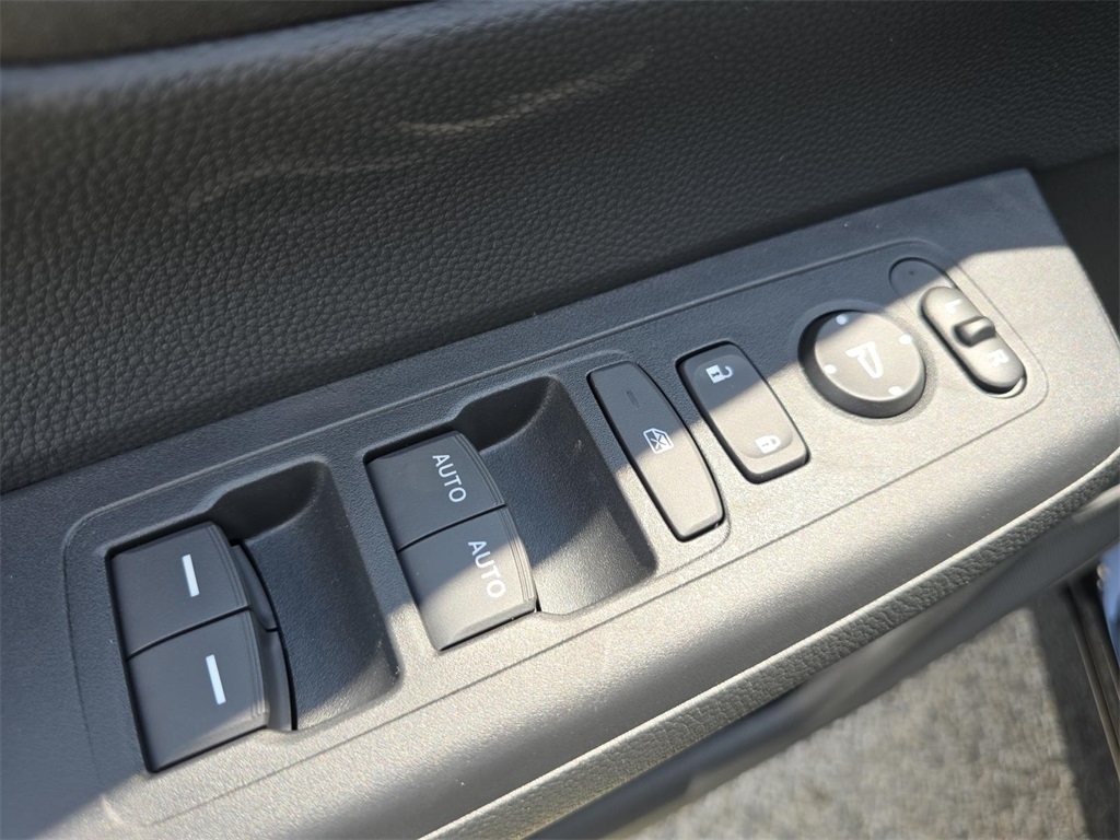 2026 Honda CR-V EX photo 22