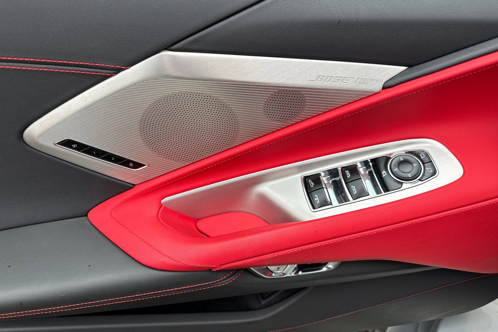 2022 Chevrolet Corvette Stingray 2LT photo 11