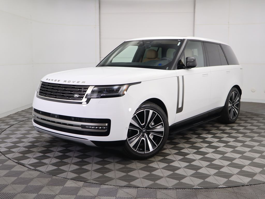 2024 Land Rover Range Rover SE's photo