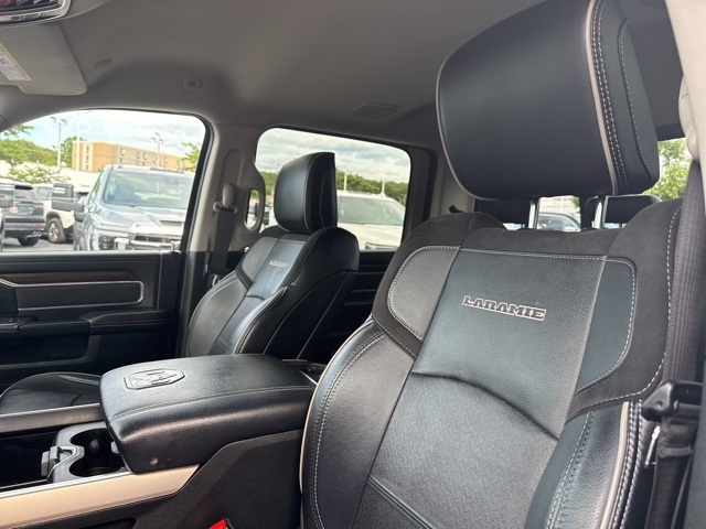 2023 Ram 2500 Laramie photo 12