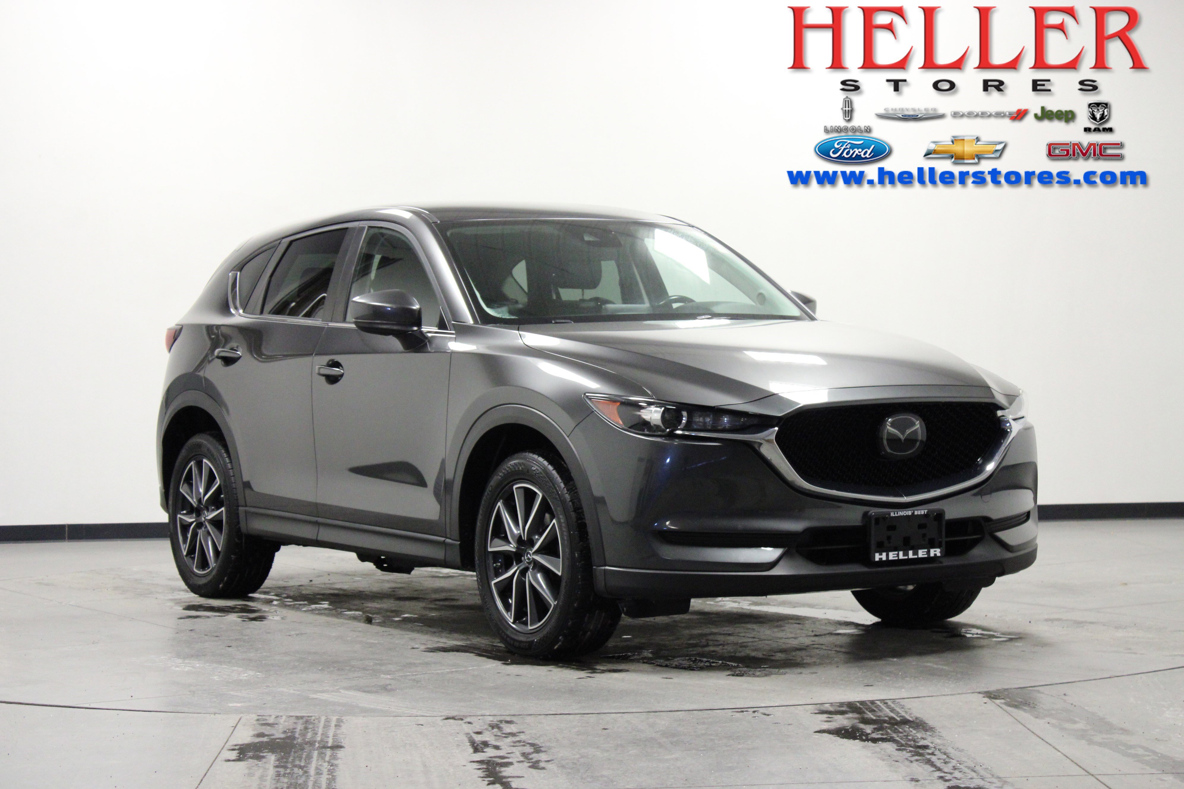 2018 Mazda CX-5 Touring's photo