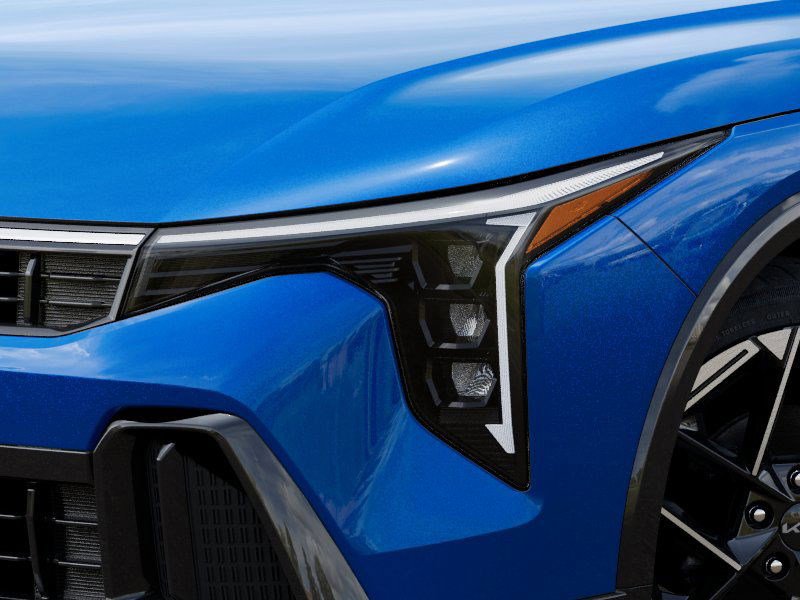 2025 Kia K4 GT-Line photo 4