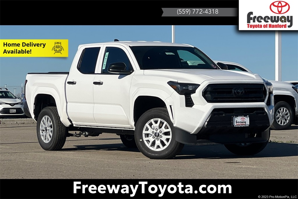 2026 Toyota Tacoma SR's photo