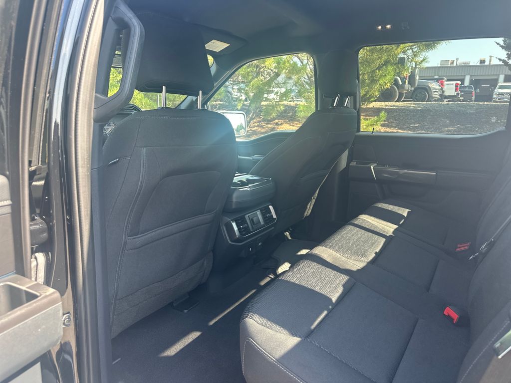 2023 Ford F-150 XLT photo 10