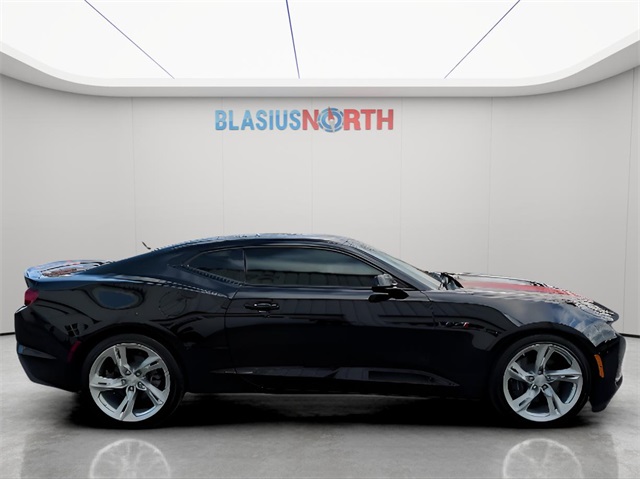 2021 Chevrolet Camaro LT1 photo 4