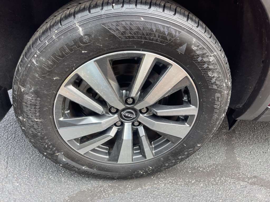 2024 Nissan Pathfinder SL photo 25