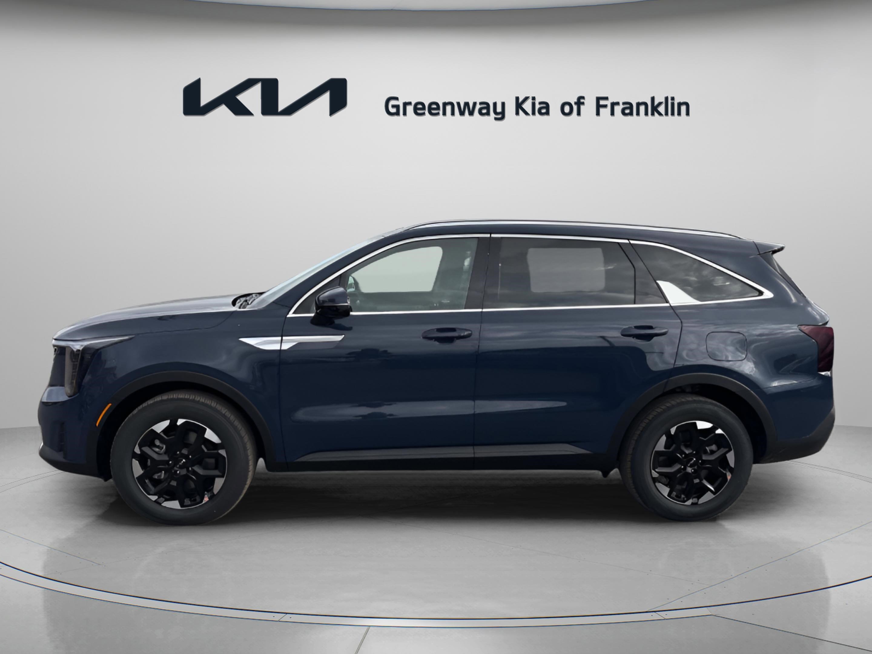 2026 Kia Sorento S photo 4