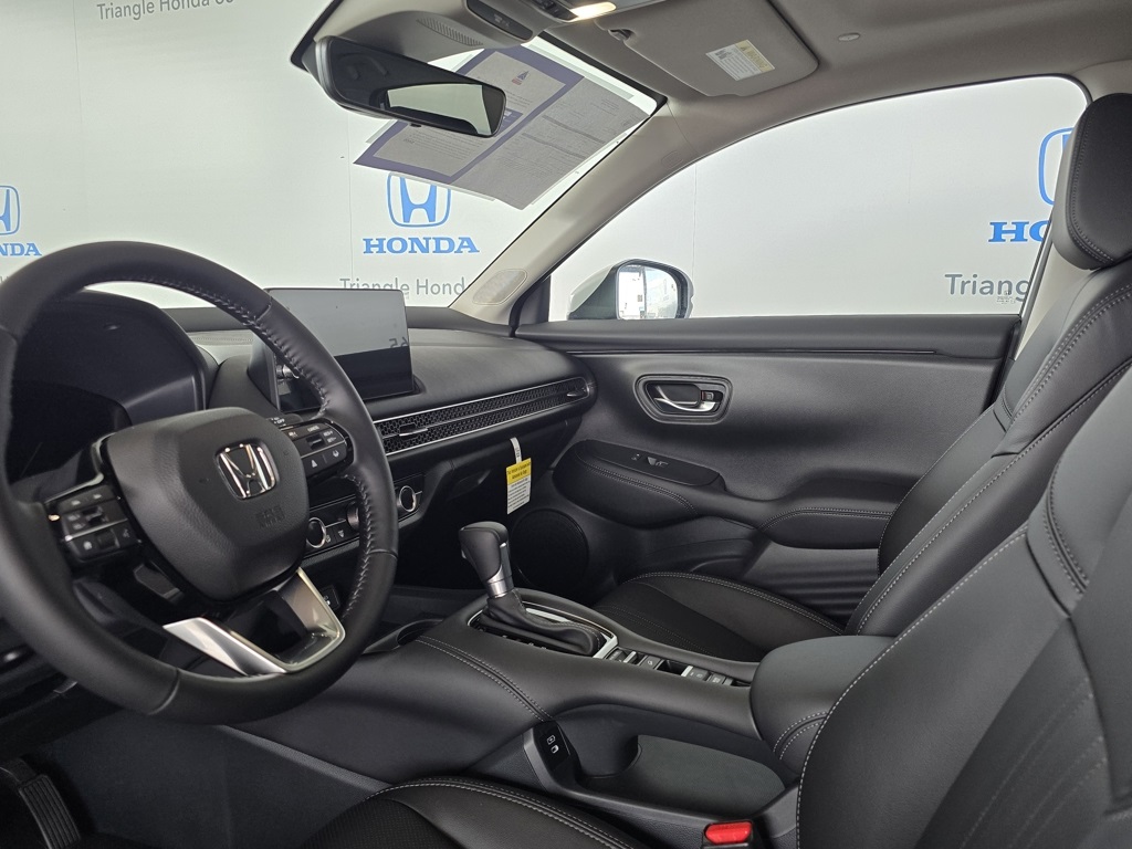2026 Honda HR-V EX-L photo 11