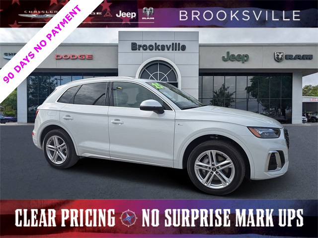 2025 Audi Q5 Premium's photo