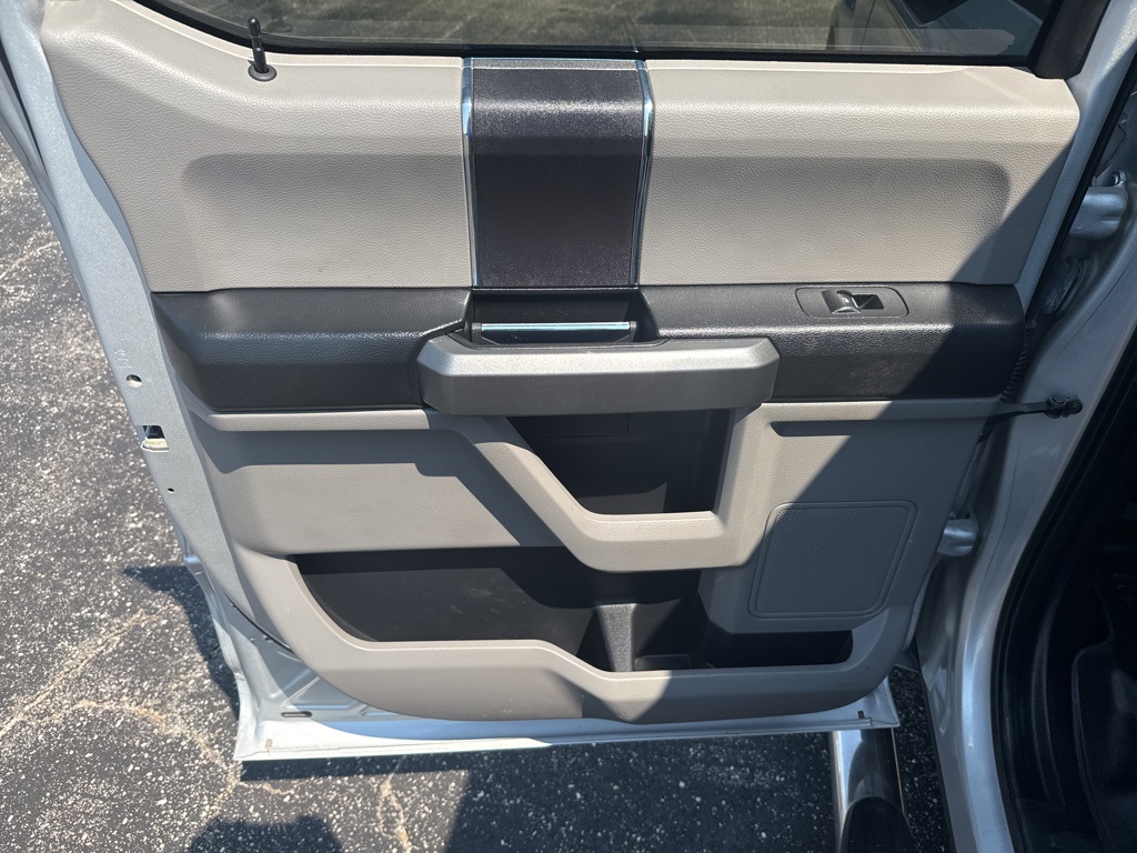 2018 Ford F-150 XLT photo 21