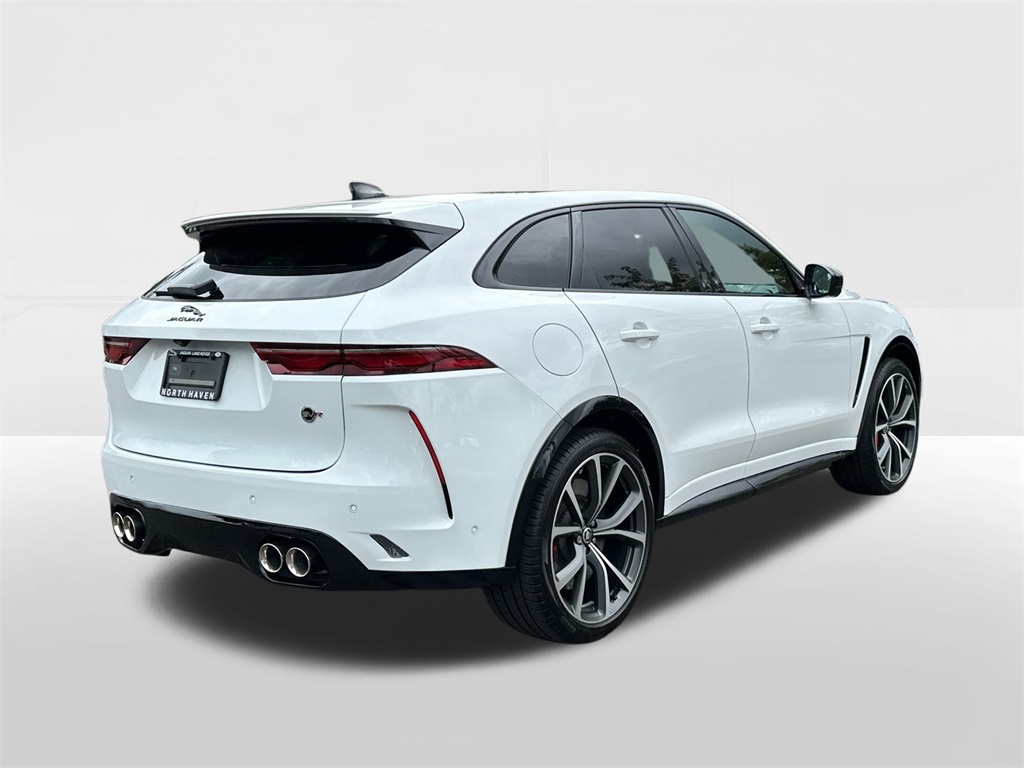 2024 Jaguar F-PACE SVR photo 4