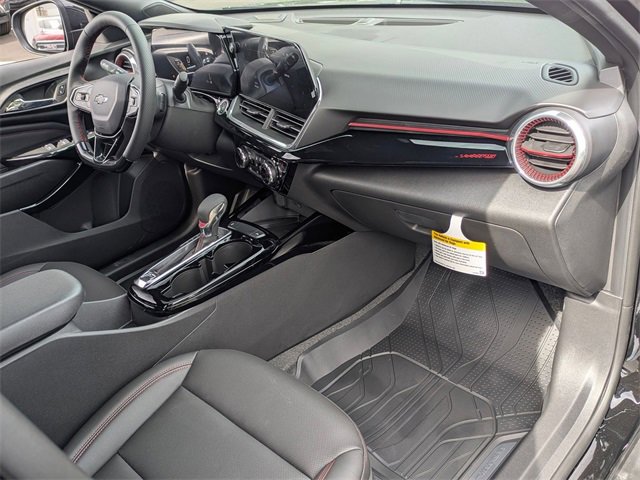 2025 Chevrolet Trax photo 23