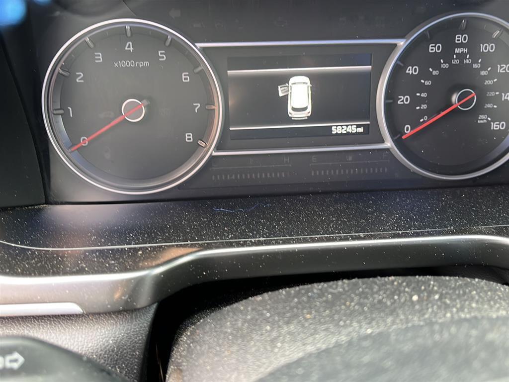 2021 Kia Sorento S photo 2