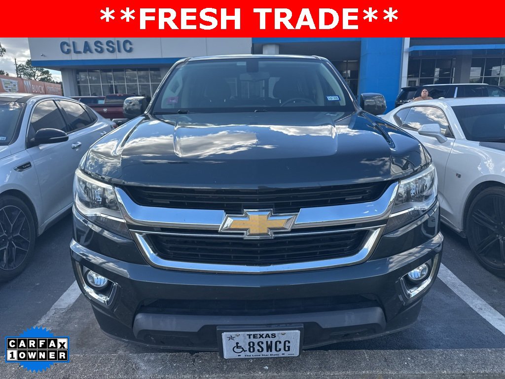 2018 Chevrolet Colorado LT photo 2