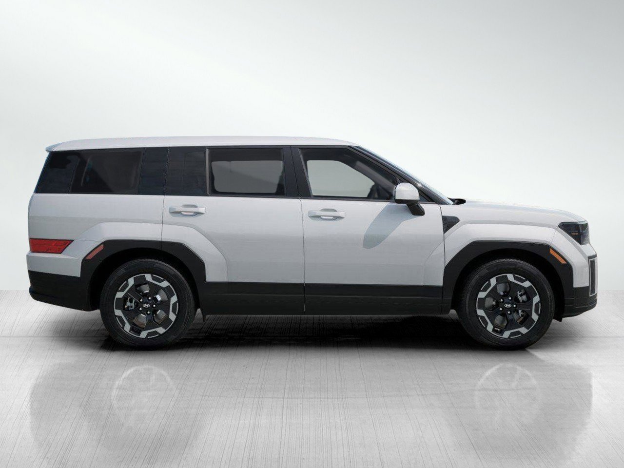 2026 Hyundai Santa Fe SE photo 7