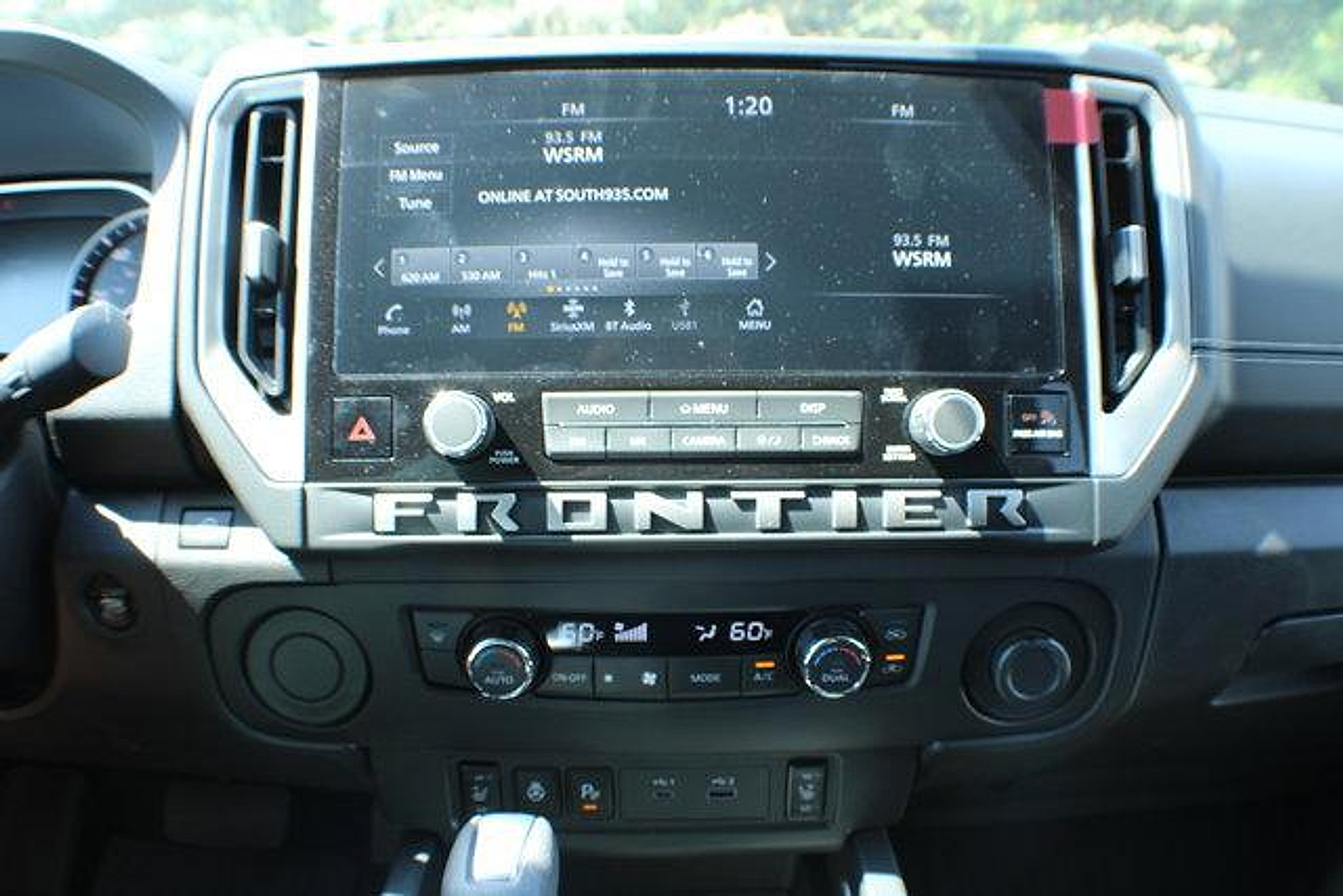 2026 Nissan Frontier SV photo 7
