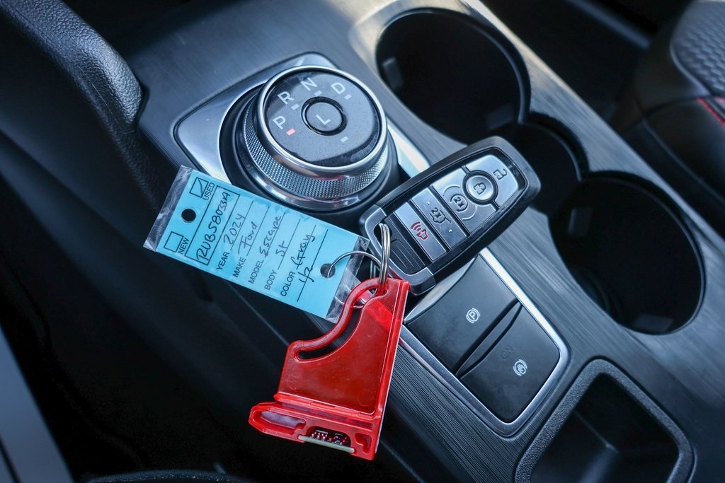 2024 Ford Escape ST-Line Select photo 22