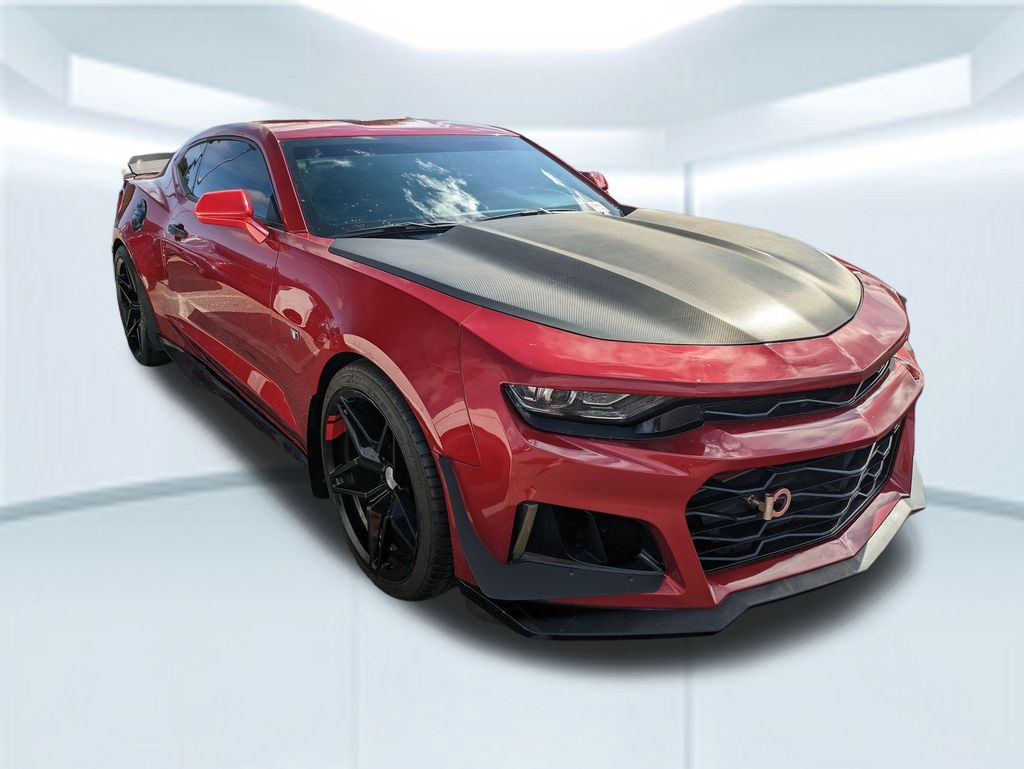 2019 Chevrolet Camaro 1LT photo 3