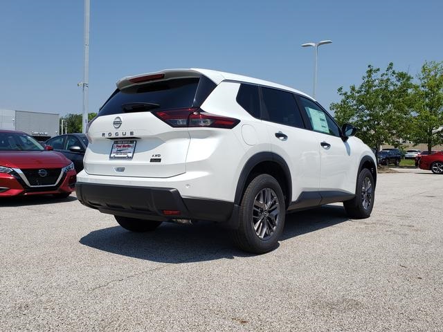 2025 Nissan Rogue S photo 7