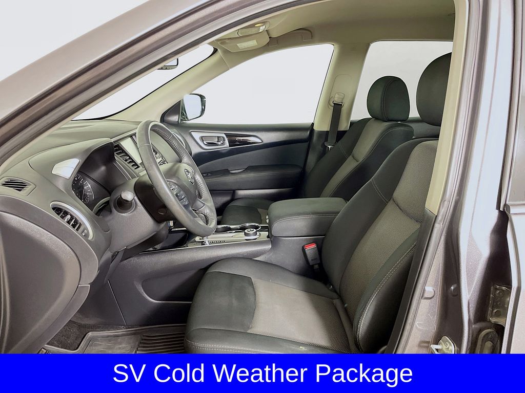 2017 Nissan Pathfinder SV photo 10