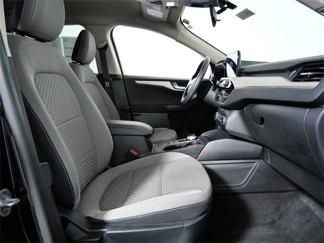 2020 Ford Escape SE photo 9