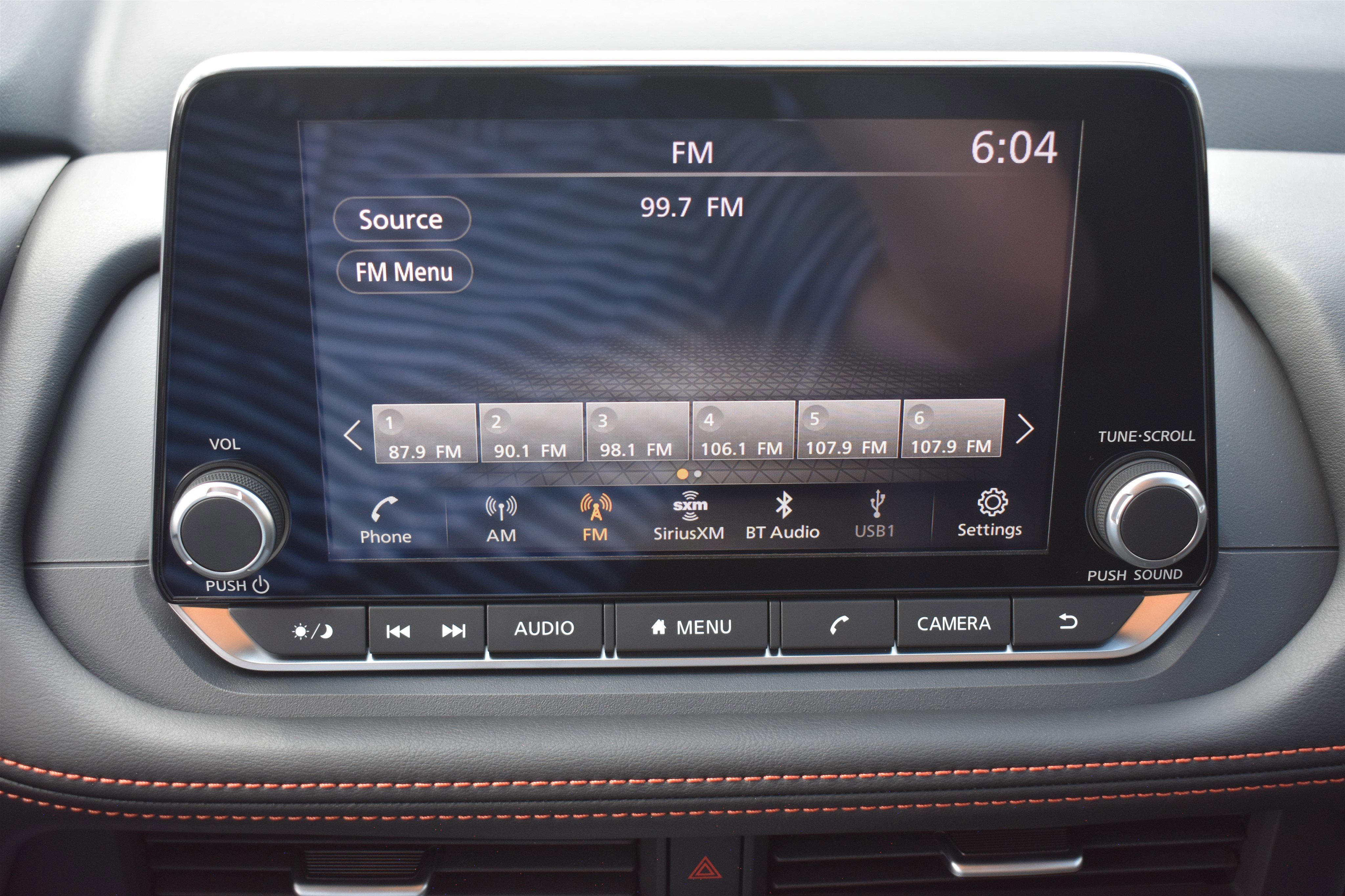 2026 Nissan Rogue SV photo 14