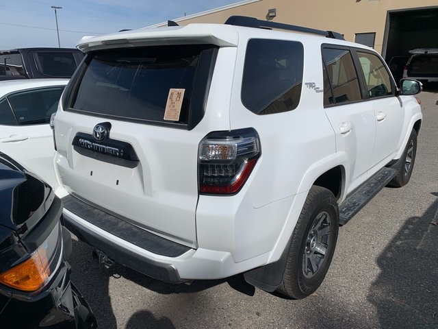 2024 Toyota 4Runner TRD Off-Road Premium photo 2