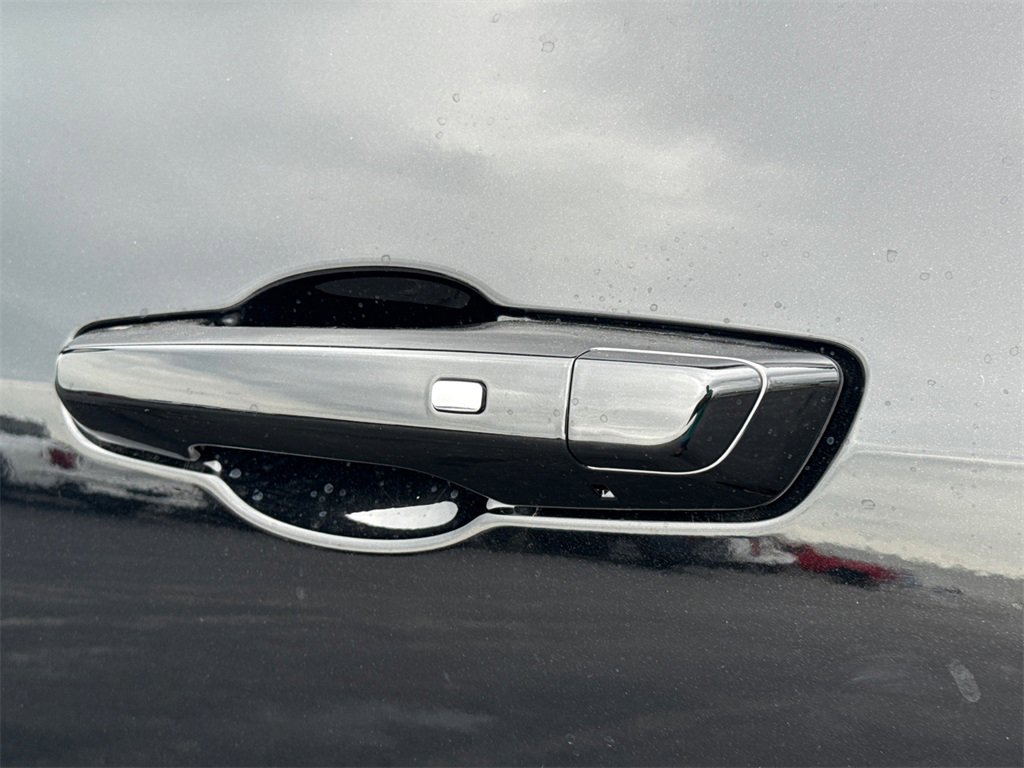 2026 Gmc Terrain Elevation Black Edition photo 13