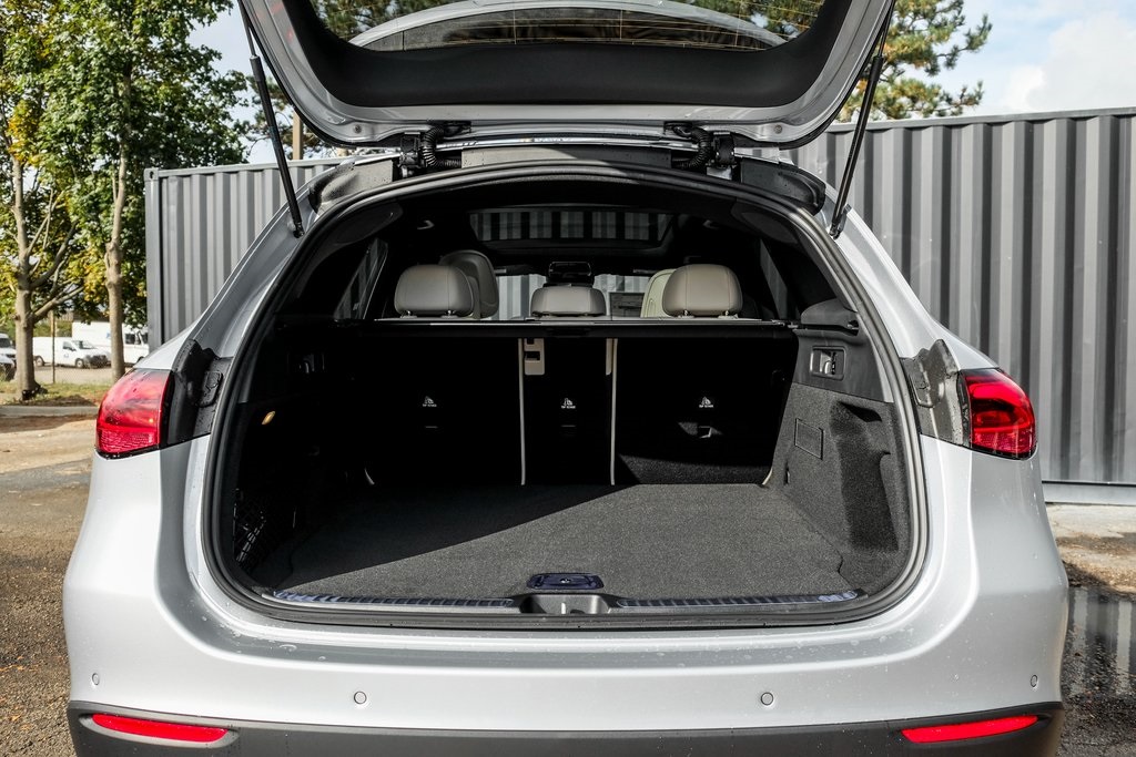 2026 Mercedes Benz GLC 300 4MATIC photo 9