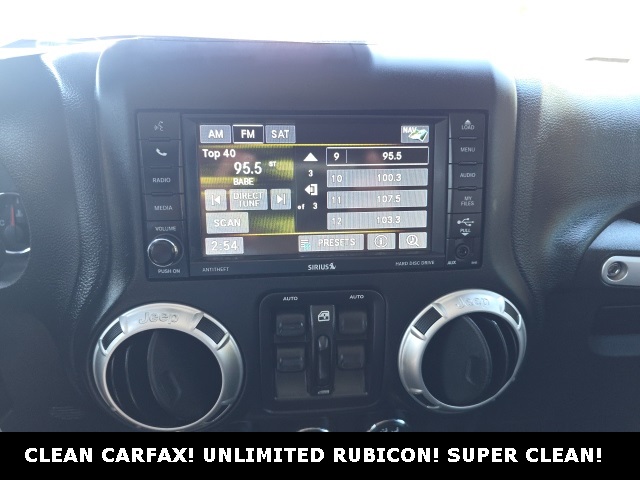 2016 Jeep Wrangler Unlimited Rubicon photo 11