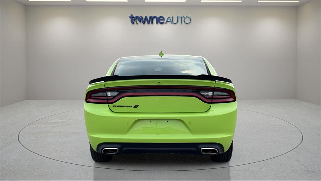 2023 Dodge Charger SXT photo 4
