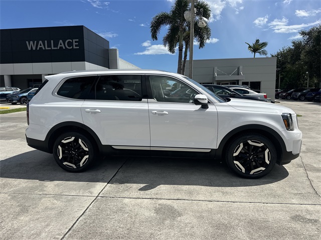 2023 Kia Telluride EX photo 5