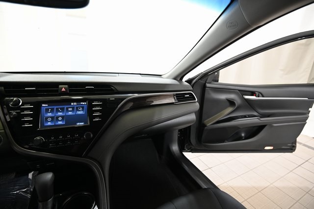 2019 Toyota Camry L photo 24