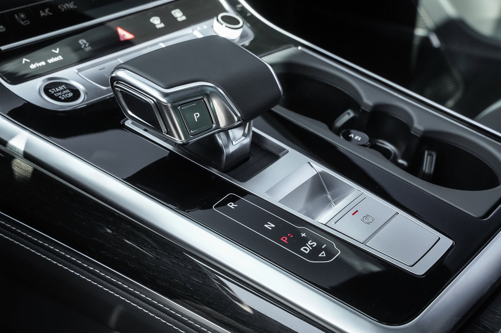 2025 Audi Q7 Premium Plus photo 12