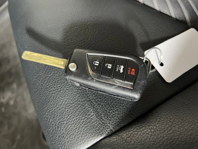 2024 Toyota Camry SE photo 21