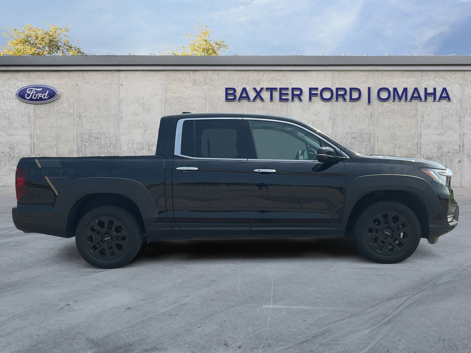 2022 Honda Ridgeline RTL-E Black Edition photo 14