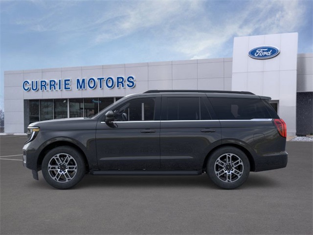 2025 Ford Expedition photo 2