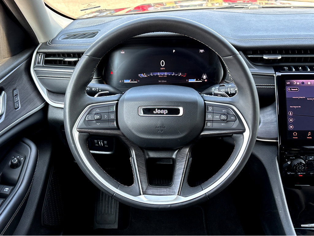 2023 Jeep Grand Cherokee Limited photo 12