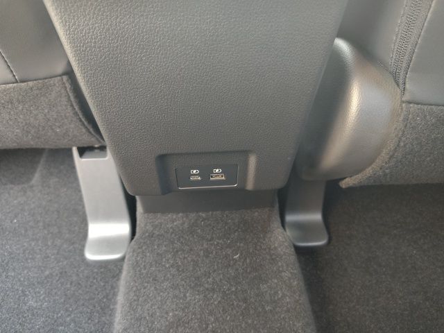 2025 Mitsubishi Eclipse Cross SEL photo 22