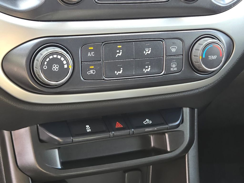 2022 Chevrolet Colorado LT photo 20