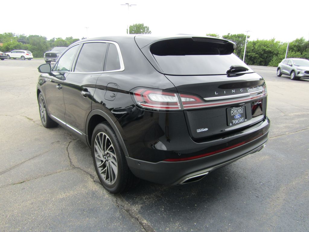 2019 Lincoln Nautilus Reserve photo 4