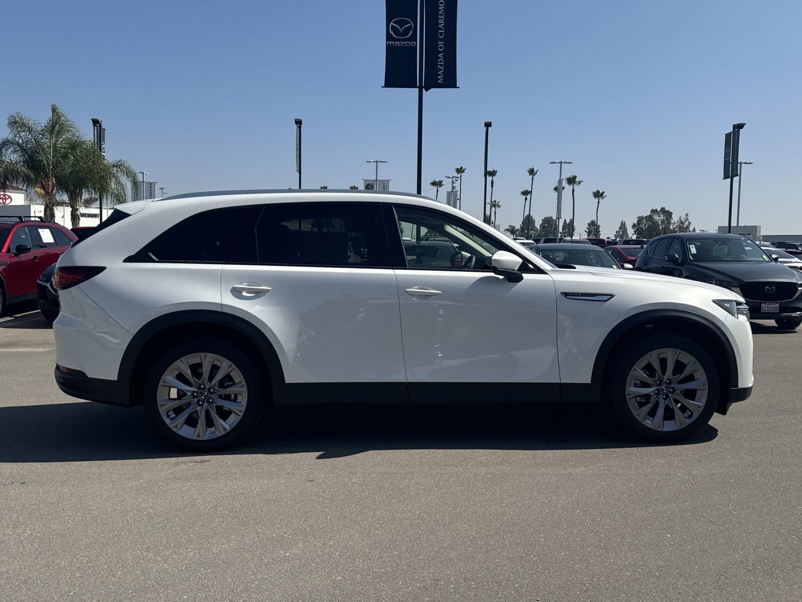 2026 Mazda CX-90 3.3 Turbo Preferred photo 4
