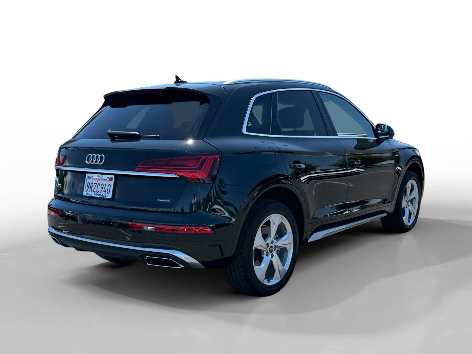 2025 Audi Q5 45 S line Premium Plus photo 4
