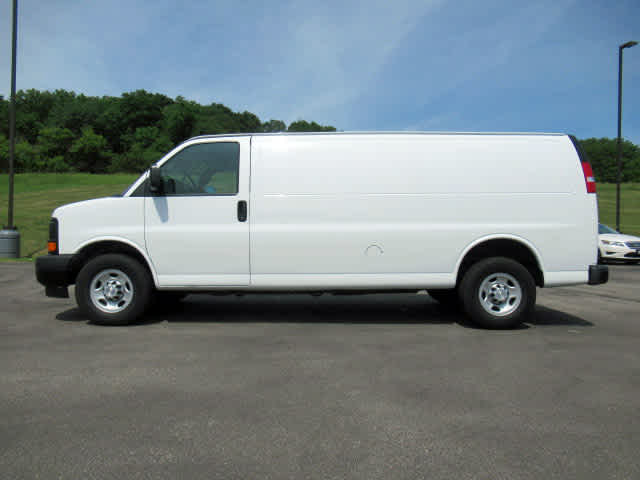 Used 2017 Chevrolet Express Cargo Work Van with VIN 1GCWGBFF9H1343005 for sale in Elkader, IA