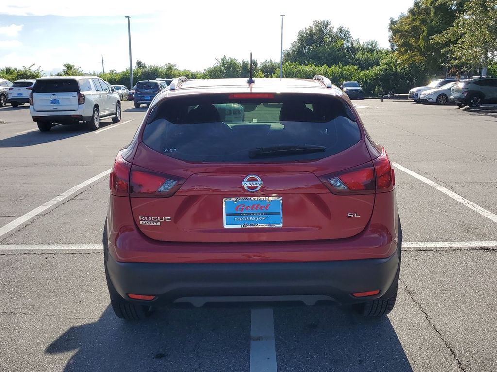 2017 Nissan Rogue Sport SL photo 10