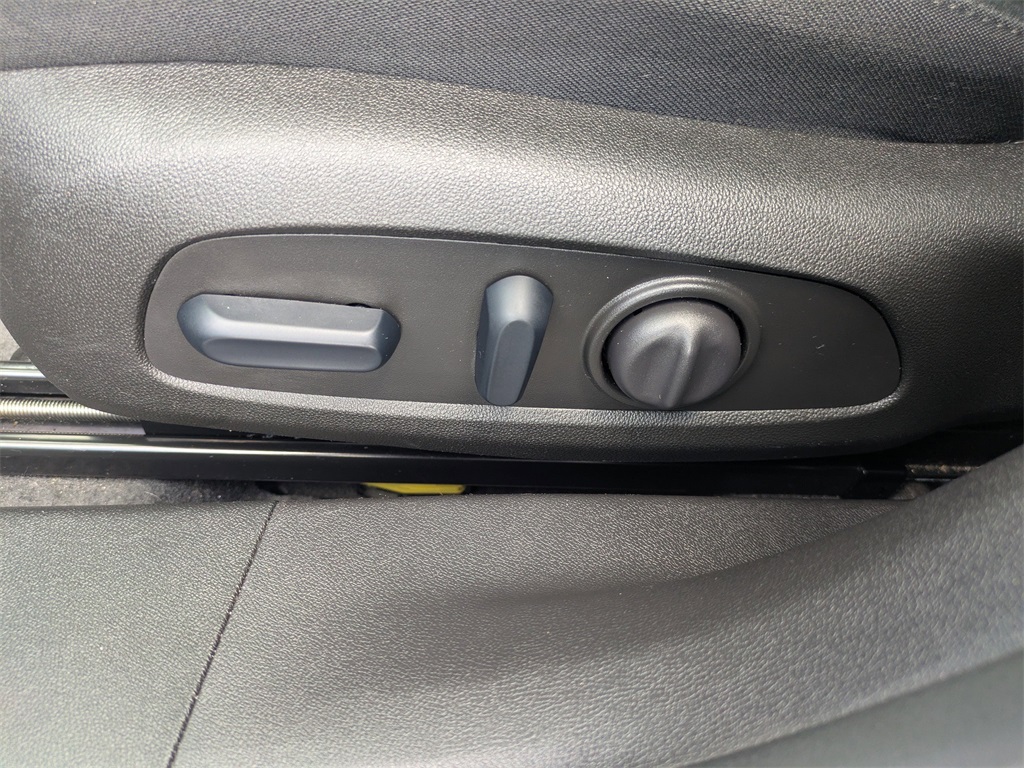 2024 Chevrolet Malibu 1LT photo 18