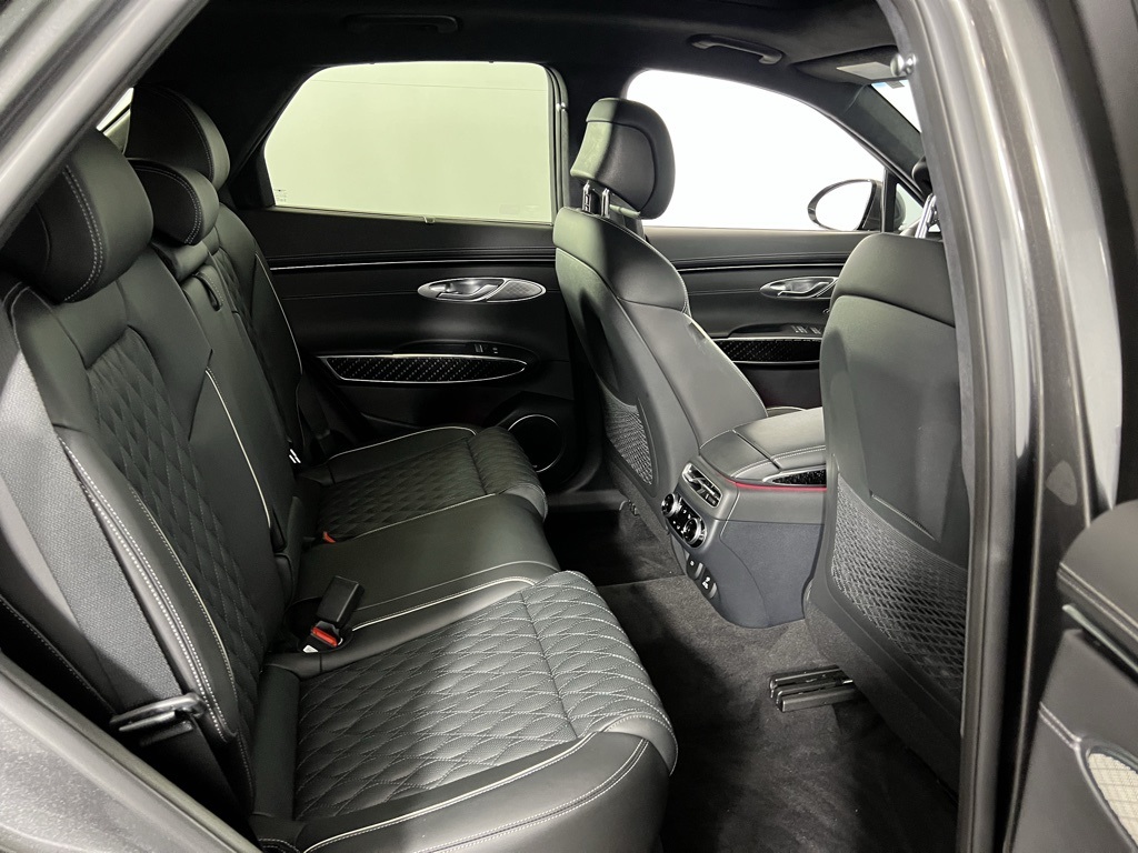 2024 Genesis GV70 3.5T Sport Advanced photo 26